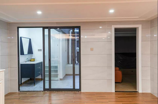 410㎡別墅，簡(jiǎn)約自然相結(jié)合，娛樂(lè)典雅兩不誤，體驗(yàn)生活的美好時(shí)光